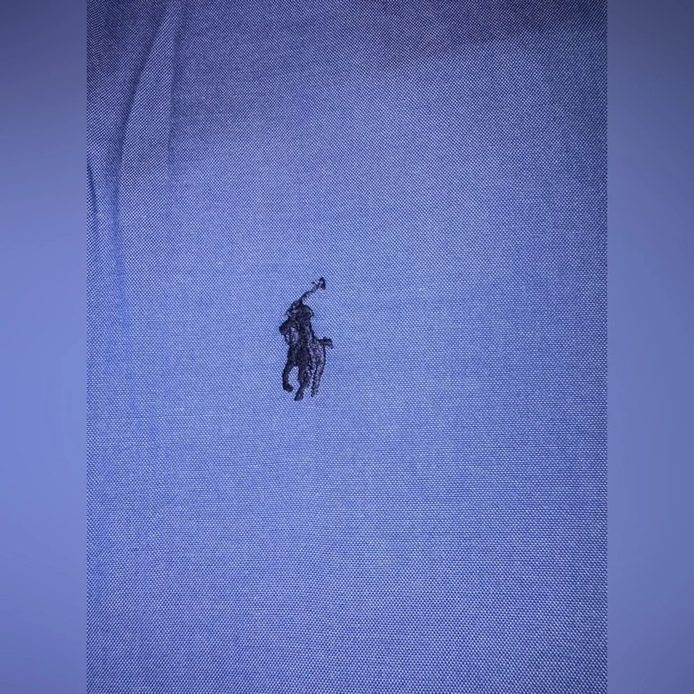 Men’s Ralph Lauren polo shirt 100%cotton pinpoint Oxford size 16 1/2–34 like new